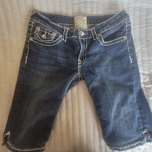 LA IDOL SIZE 9 BERMUDA SHORTS WITH BLING